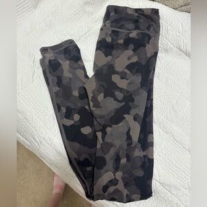 Athleta Black and Gray Leggings Urban Camouflage